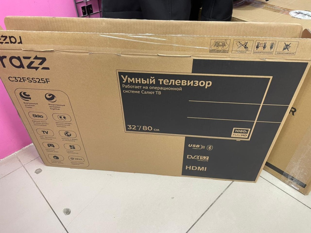 Телевизор Razz 32