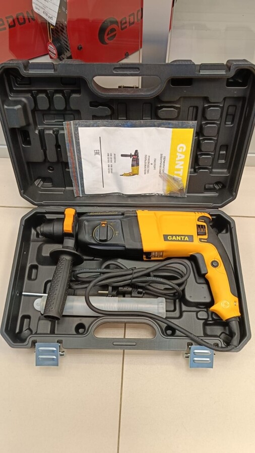 Перфоратор GANTA HM 32104