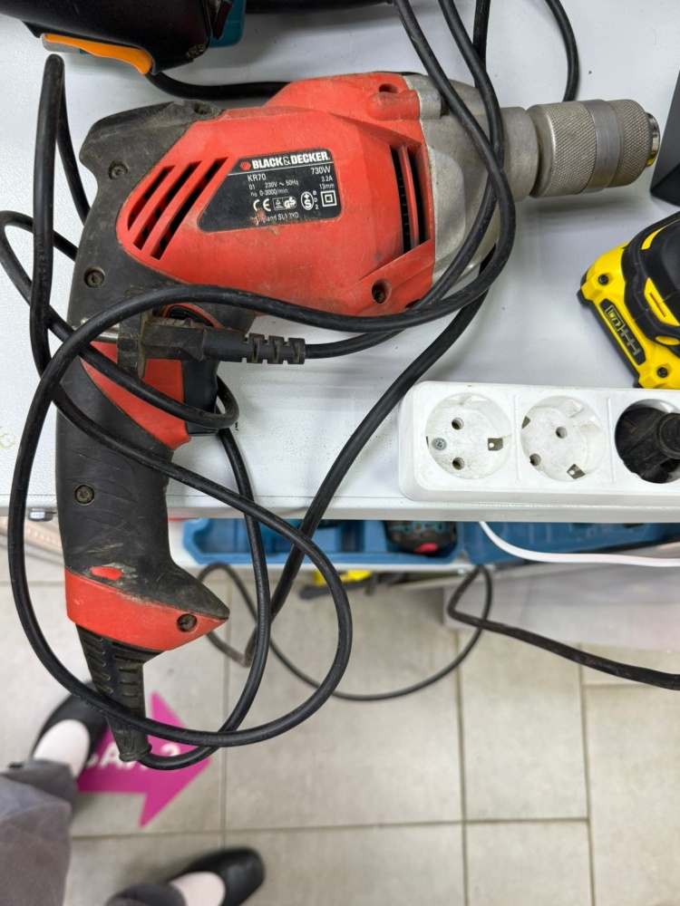 Дрель BLACK DECKER KR70