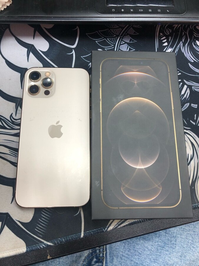 Смартфон iPhone 12 PRO 256 Gb