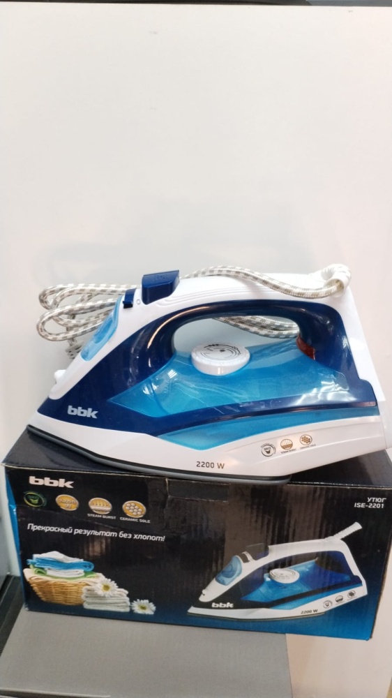 Утюг BBK