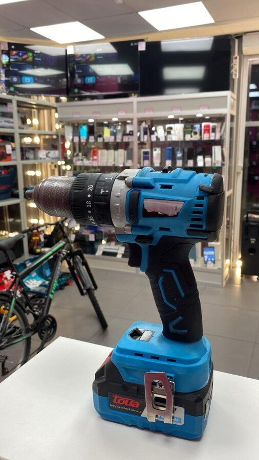 Шуруповерт TOUA бн