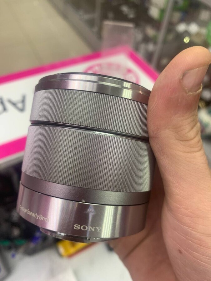 Объектив SONYdel1855