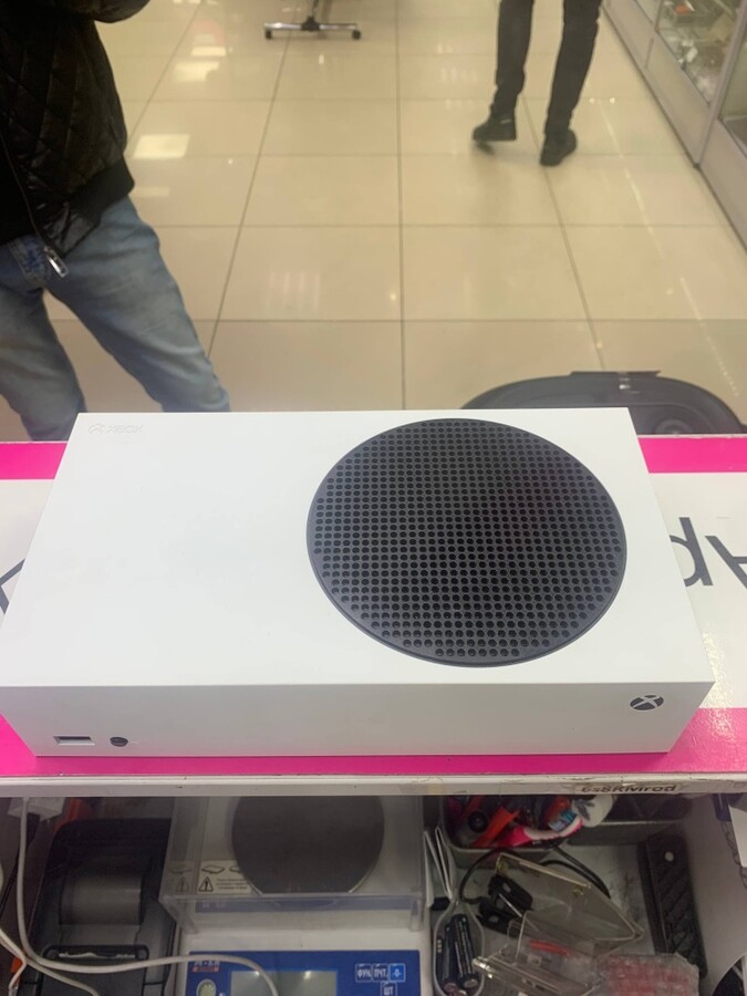 Игровая приставка XBOX Series S