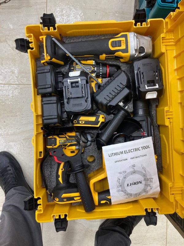 Набор инструментов 4в1