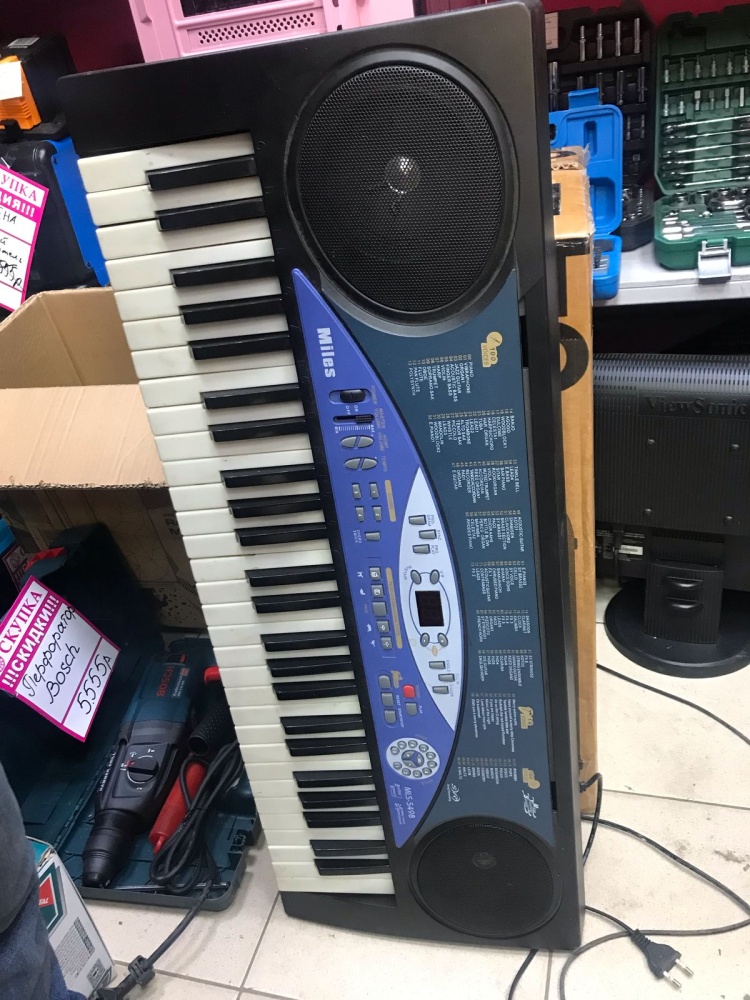 Синтезатор Miles MLS-5498