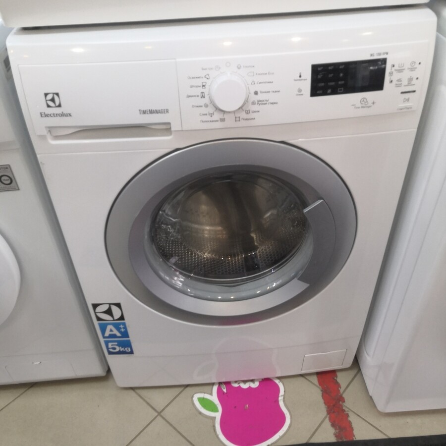 Стиральная машина Eiectrolux 5кг