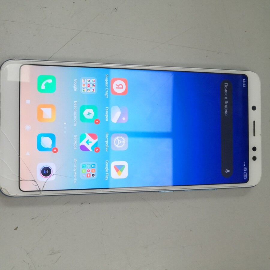 Смартфон Xiaomi Redmi note 5 3/64