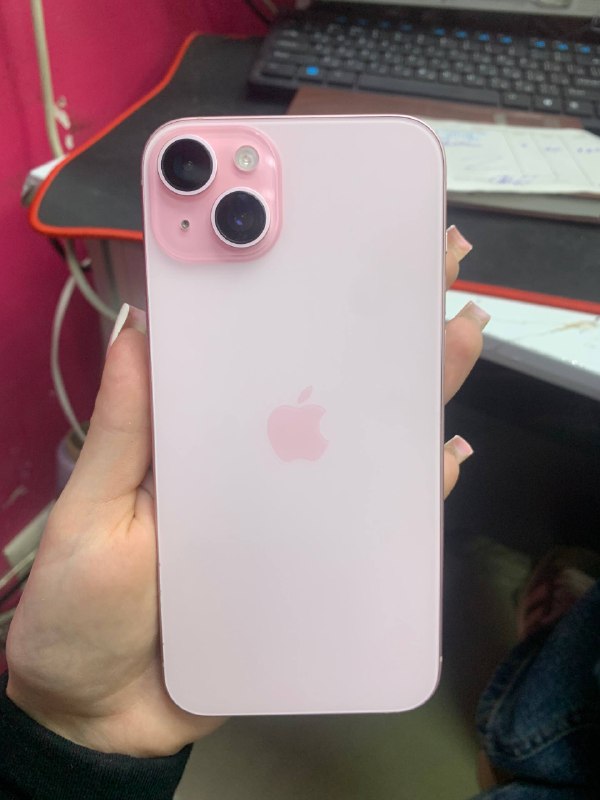 Смартфон iPhone 15 + 128