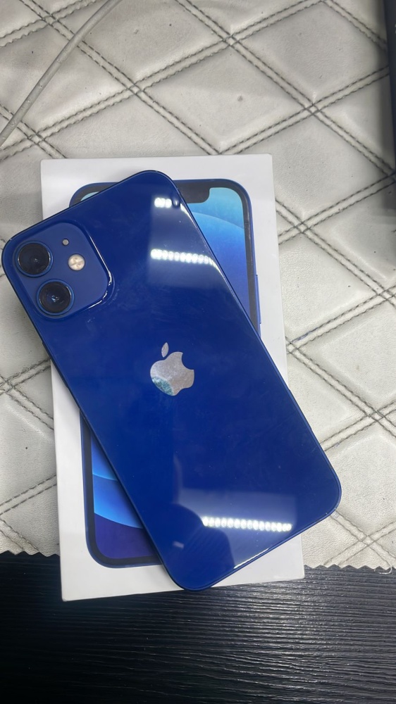 Смартфон iPhone 12 mini 64 Gb