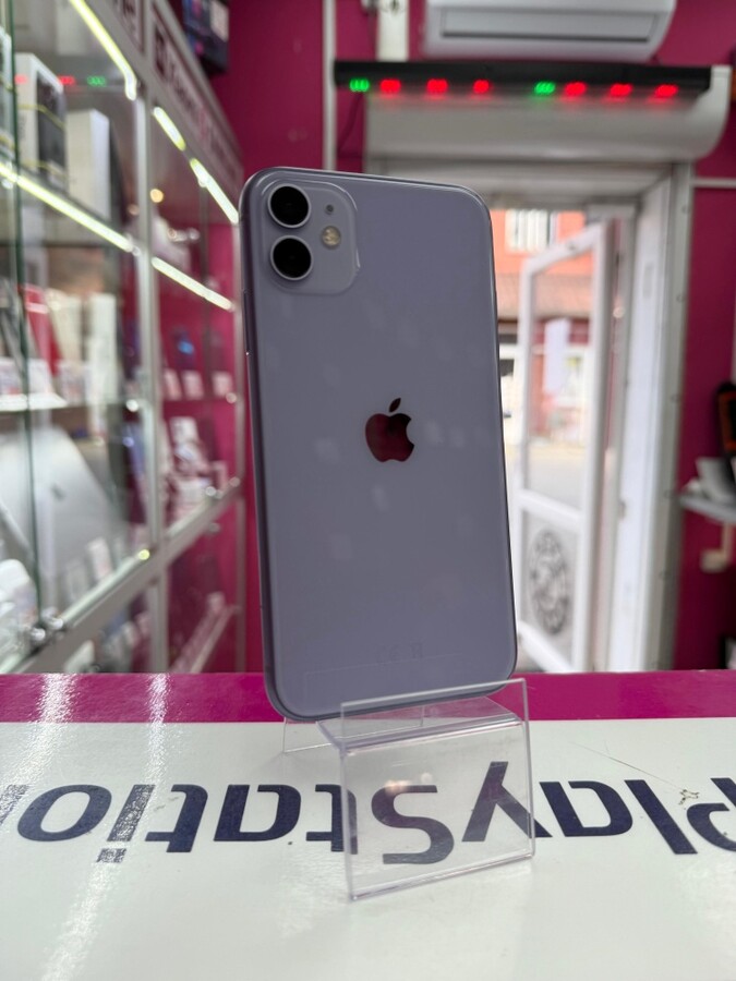 Смартфон iPhone 11 128 Gb