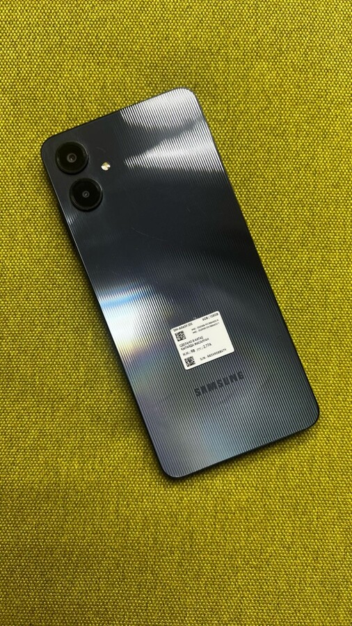 Смартфон Samsung A06 6/128