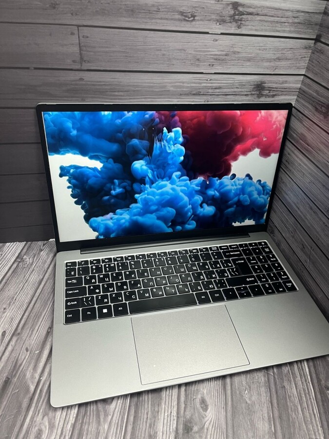 Ноутбук HIPER i5 12350u/16/512