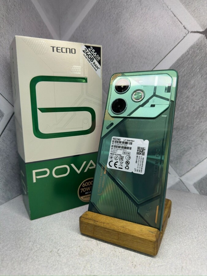 Мобильный телефон Tecno 12/256Gb