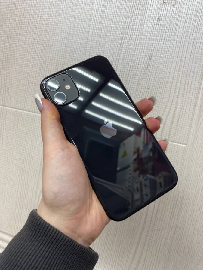 Смартфон iPhone 11 64Gb
