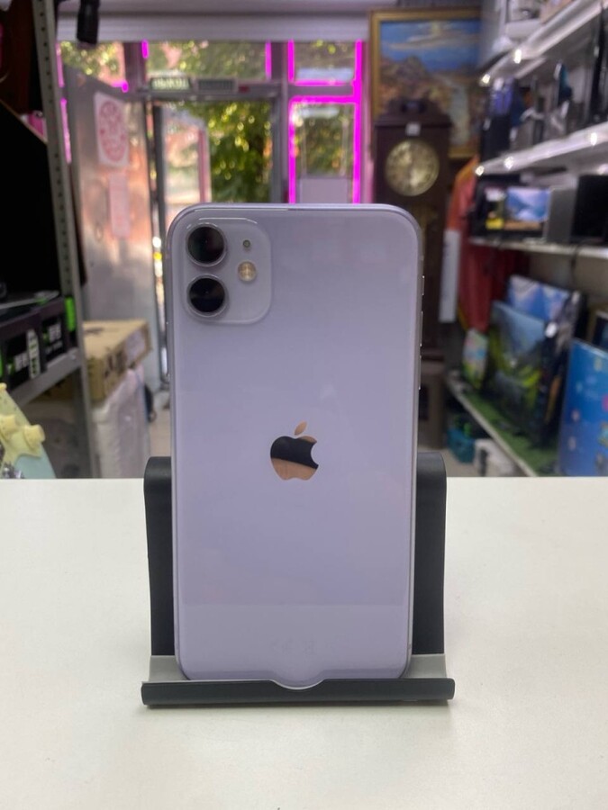 Смартфон iPhone 11 64Gb