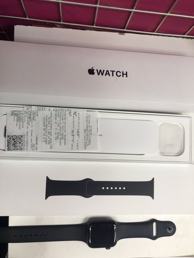 Часы Apple Watch SE 44mm