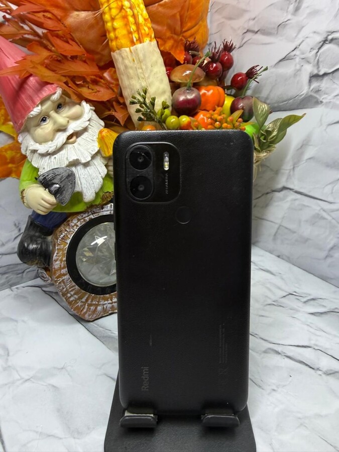 Смартфон Xiaomi mi A2 plus 3-64