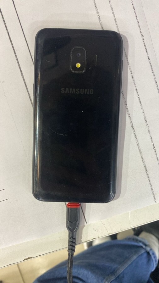 Смартфон Samsung J2 2017