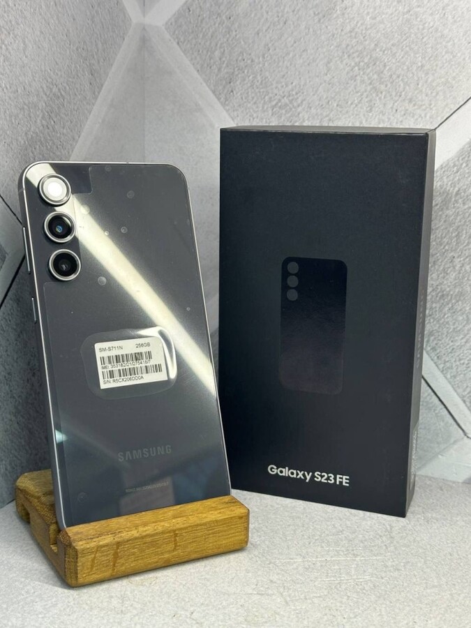Смартфон Samsung S23 FE 256