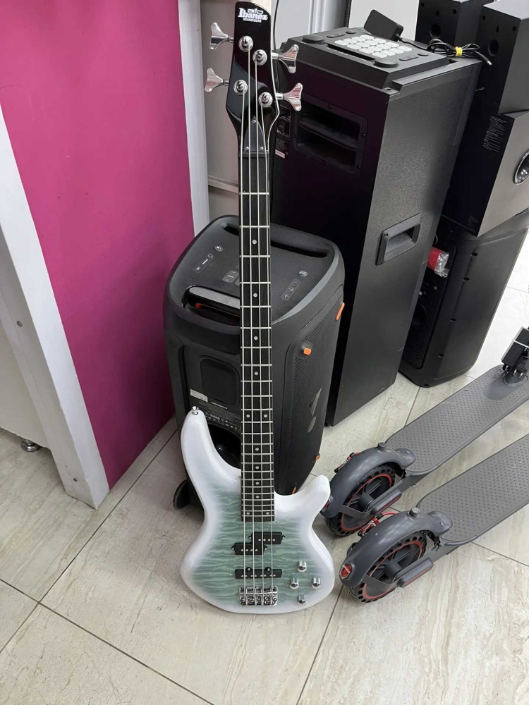 Бас-Гитара Ibanez