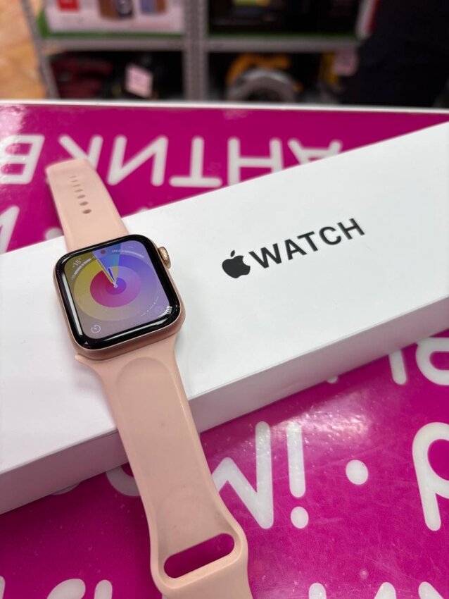 Часы Apple Watch Se 40