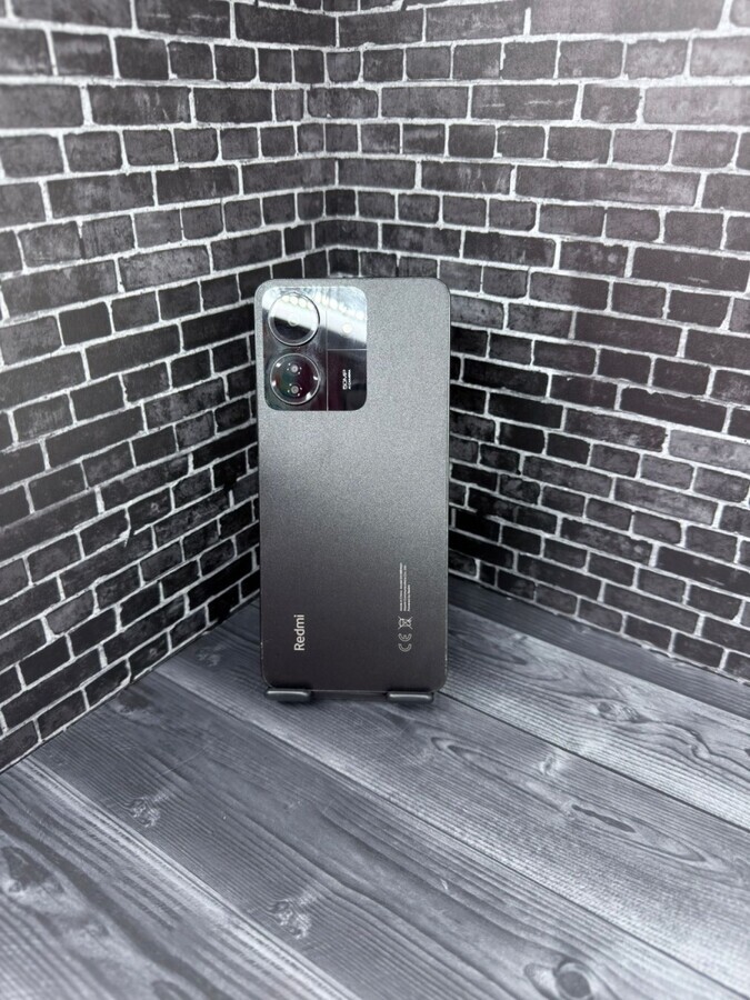 Смартфон Xiaomi Redmi 13C 4-128gb