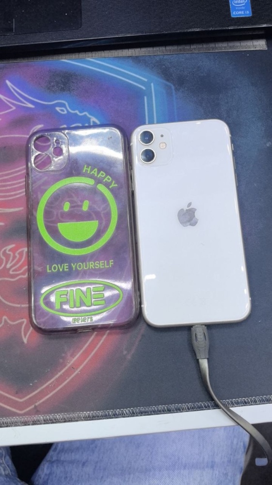 Смартфон iPhone 11 64Gb