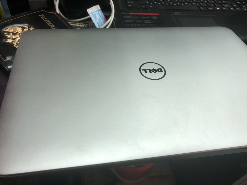 Ноутбук Dell xps 13