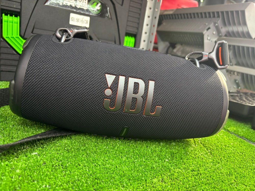 Акустика JBL Xtreme 3