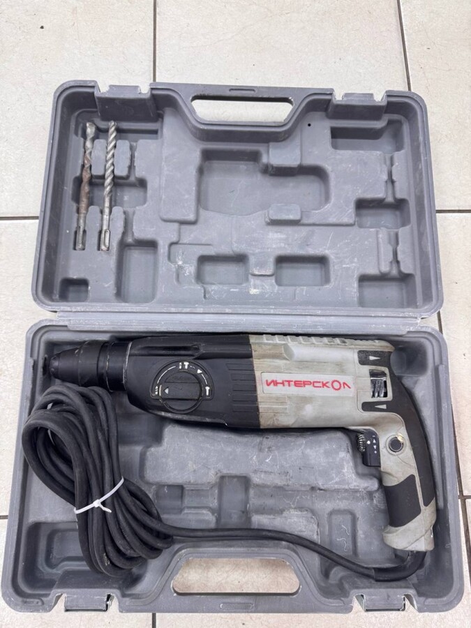 Перфоратор Интерскол п26/800Эр