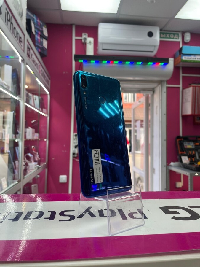 Смартфон Huawei Y7 2019 3/32