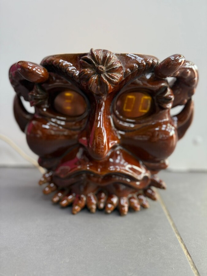 Часы настенные "Сатир" СССР