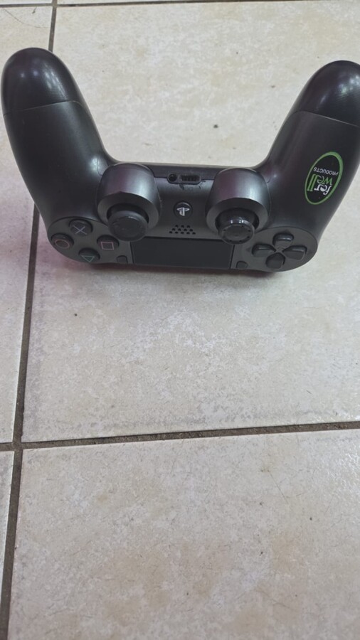 Геймпад PS4