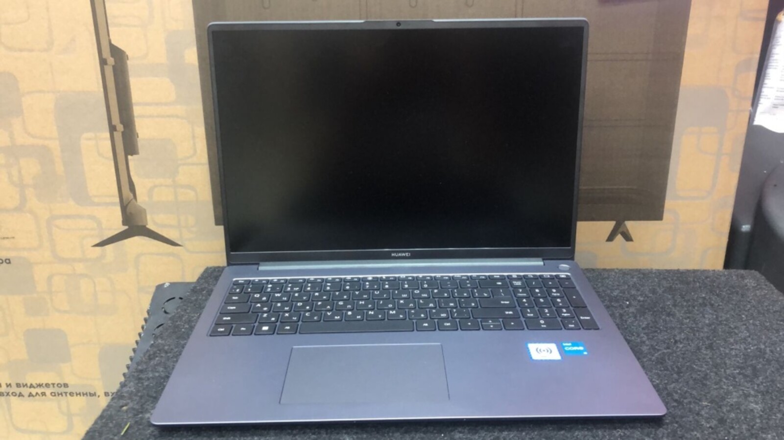 Ноутбук Huawei D16