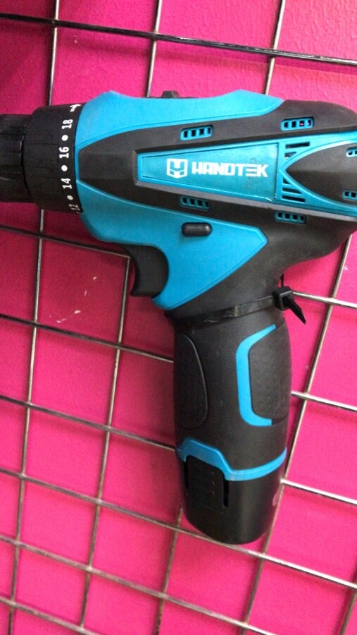 Шуруповерт HANDTEK 12v