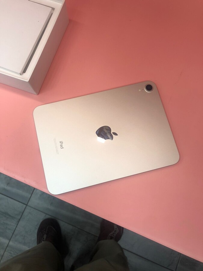 Планшет Apple iPad mini 4 64 gb
