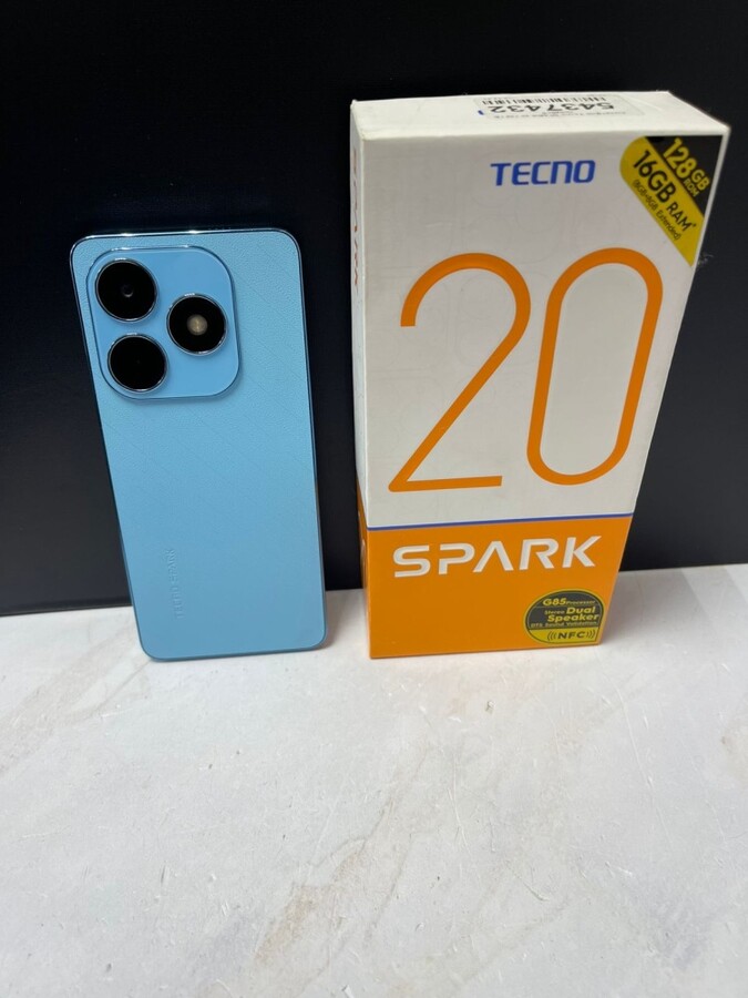 Мобильный телефон Tecno Spark 20 8/128