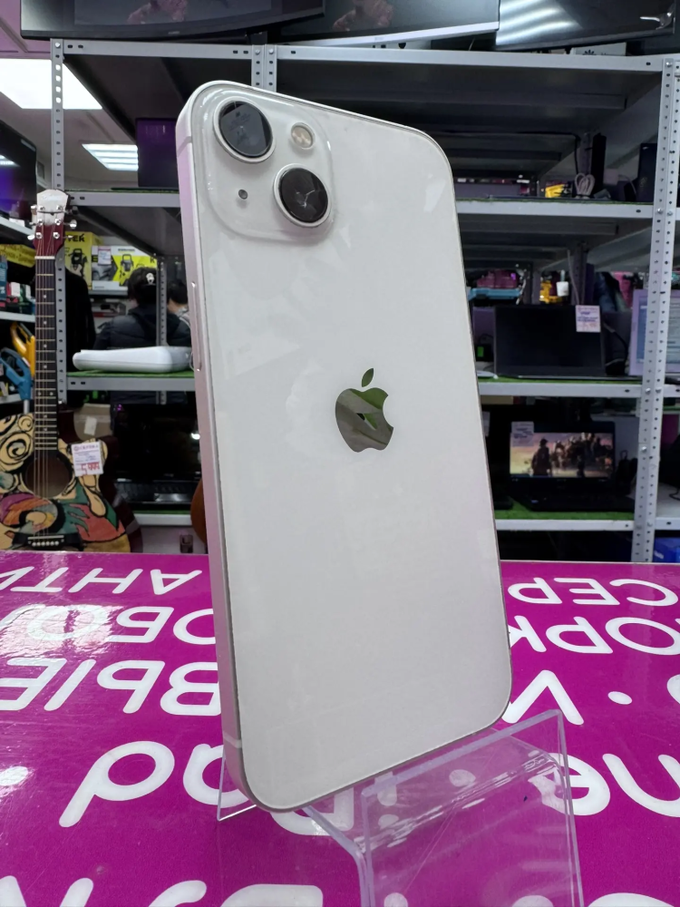Смартфон iPhone 13 256 Gb 75%