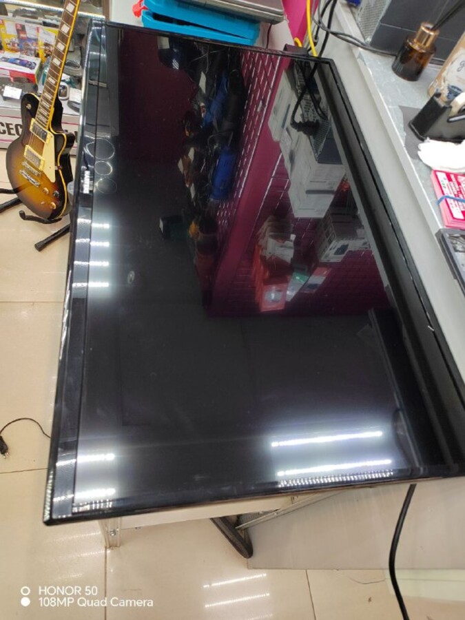 Телевизор hartens 32