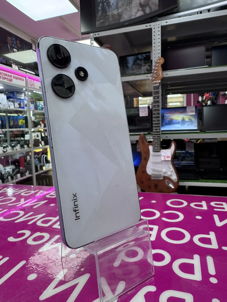 Мобильный телефон Infinix hot 30i 8|128