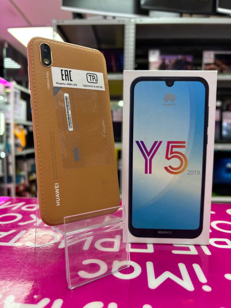 Смартфон Huawei Y5 2019 2/32